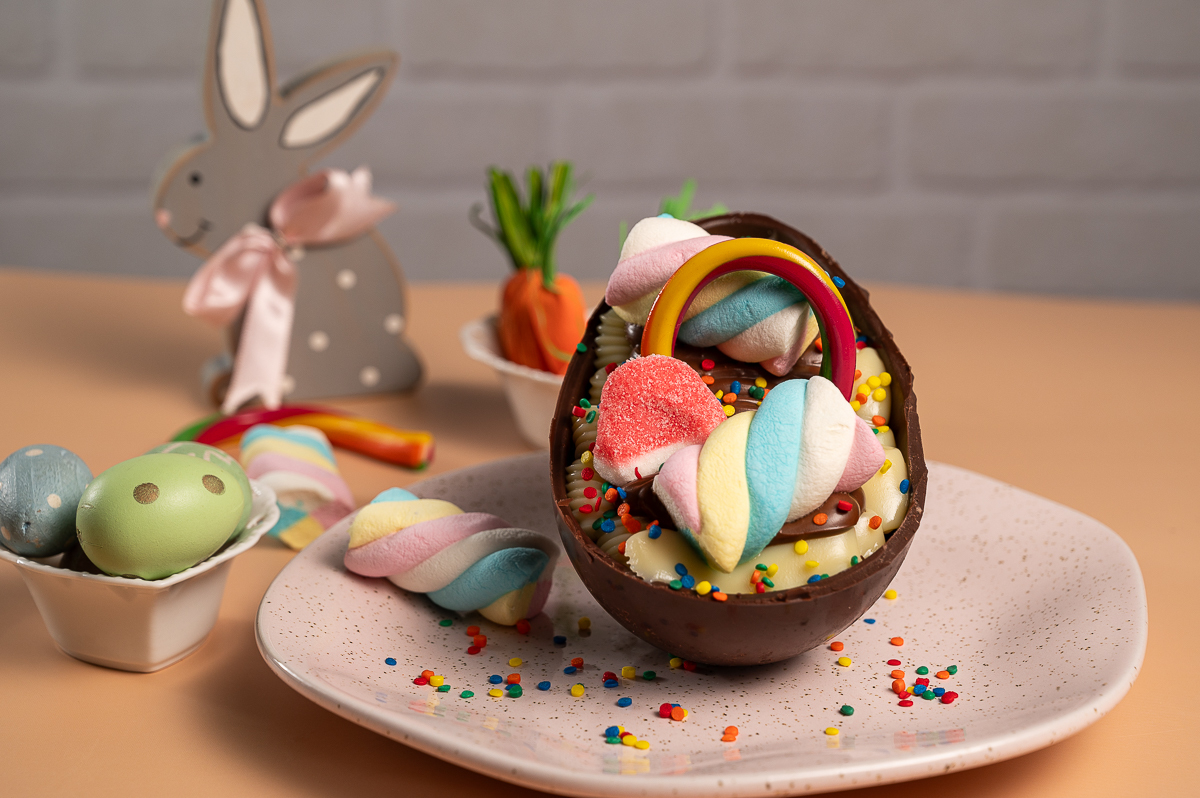 ovo-de-Páscoa-artesanal-ovos-de-colher-pascoa-2024-cardapio-de-pascoa-fotos-de-ovos-de-pascoa-ovo-de-pascoa-gourmet-em-barbacena-confeitarti-barbacena-delicioso-ovo-de-pascoa-fotos-incriveis-de-ovos-de-pascoa-fotografo-de-alimentos-minas-gerais-barbacena