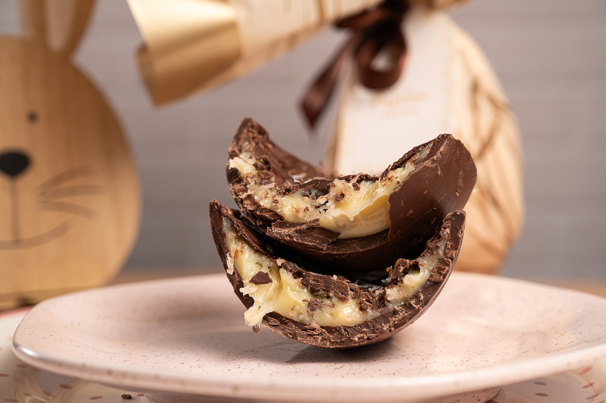 ovo-de-Páscoa-artesanal-ovos-de-colher-pascoa-2024-cardapio-de-pascoa-fotos-de-ovos-de-pascoa-ovo-de-pascoa-gourmet-em-barbacena-confeitarti-barbacena-delicioso-ovo-de-pascoa-fotos-incriveis-de-ovos-de-pascoa-fotografo-de-alimentos-minas-gerais-barbacena