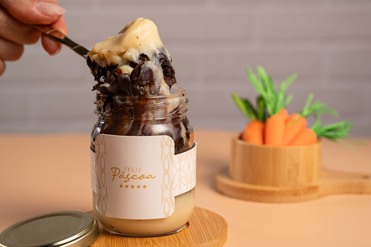 ovo-de-Páscoa-artesanal-ovos-de-colher-pascoa-2024-cardapio-de-pascoa-fotos-de-ovos-de-pascoa-ovo-de-pascoa-gourmet-em-barbacena-confeitarti-barbacena-delicioso-ovo-de-pascoa-fotos-incriveis-de-ovos-de-pascoa-fotografo-de-alimentos-minas-gerais-barbacena