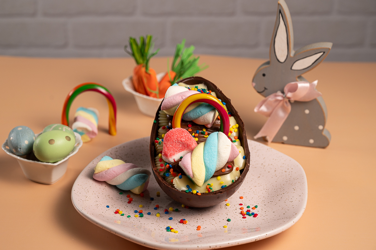 ovo-de-Páscoa-artesanal-ovos-de-colher-pascoa-2024-cardapio-de-pascoa-fotos-de-ovos-de-pascoa-ovo-de-pascoa-gourmet-em-barbacena-confeitarti-barbacena-delicioso-ovo-de-pascoa-fotos-incriveis-de-ovos-de-pascoa-fotografo-de-alimentos-minas-gerais-barbacena