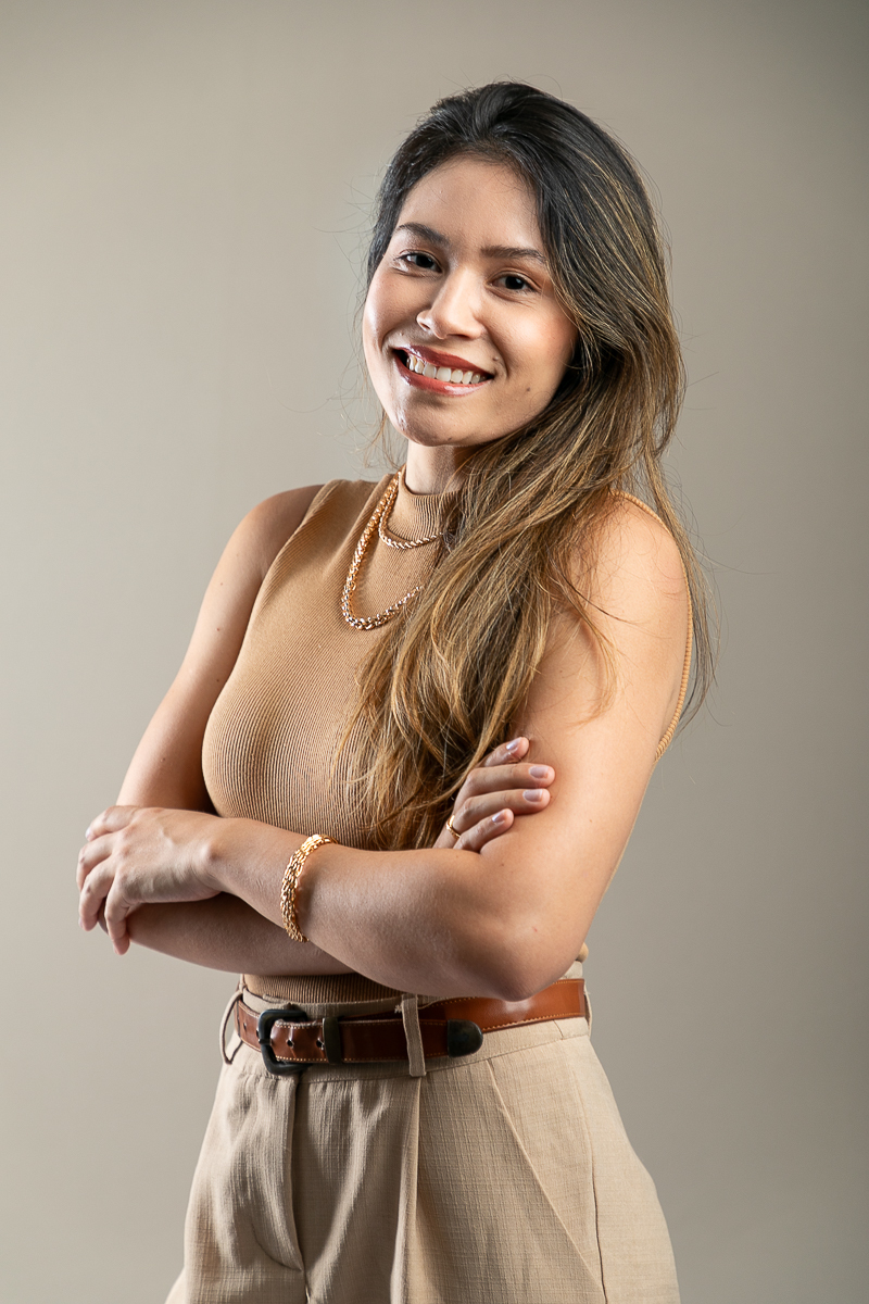 retrato-corporativo-fotografia-para-publicidade-de-medico-mkt-medico-foto-biografia-de-medico-posicionamento-de-marca-posicionamento-digital-retratos-corporativo-fotografo-de-medicos-posicionador-de-imagem-fotografo-de-publicidade-barbacena-isabela-lobato