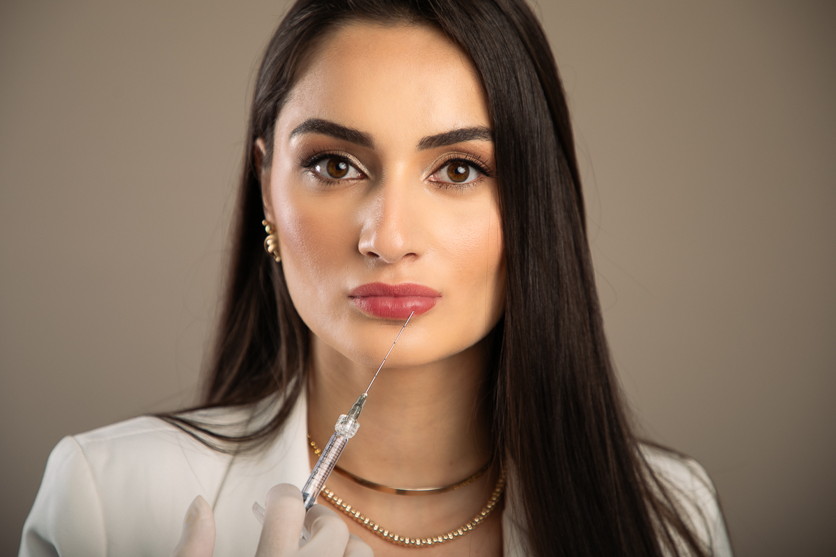 retato-corporativo-mkt-dentista-retrato-de-dentista-botox-harmonização-orofacial-dra-sabrina-lara-barbacena-fotografa-de-publicidade-em-barbacena-mg-isabela-lobato-fotografia-estudio-fotografia-em-barbacena-mg-isabela-lobato-fotografia