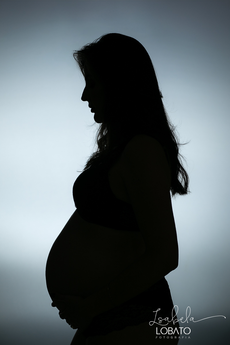 ensaio-gestante-fotografo-em-barbacena-ensaio-fotografico-dos-sonhos-gestante-em-estudio-melhor-fotografa-de-barbacena-estudio-isabela-lobato-fotografia