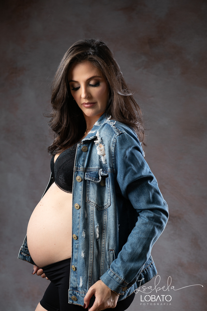 ensaio-gestante-fotografo-em-barbacena-ensaio-fotografico-dos-sonhos-gestante-em-estudio-melhor-fotografa-de-barbacena-estudio-isabela-lobato-fotografia