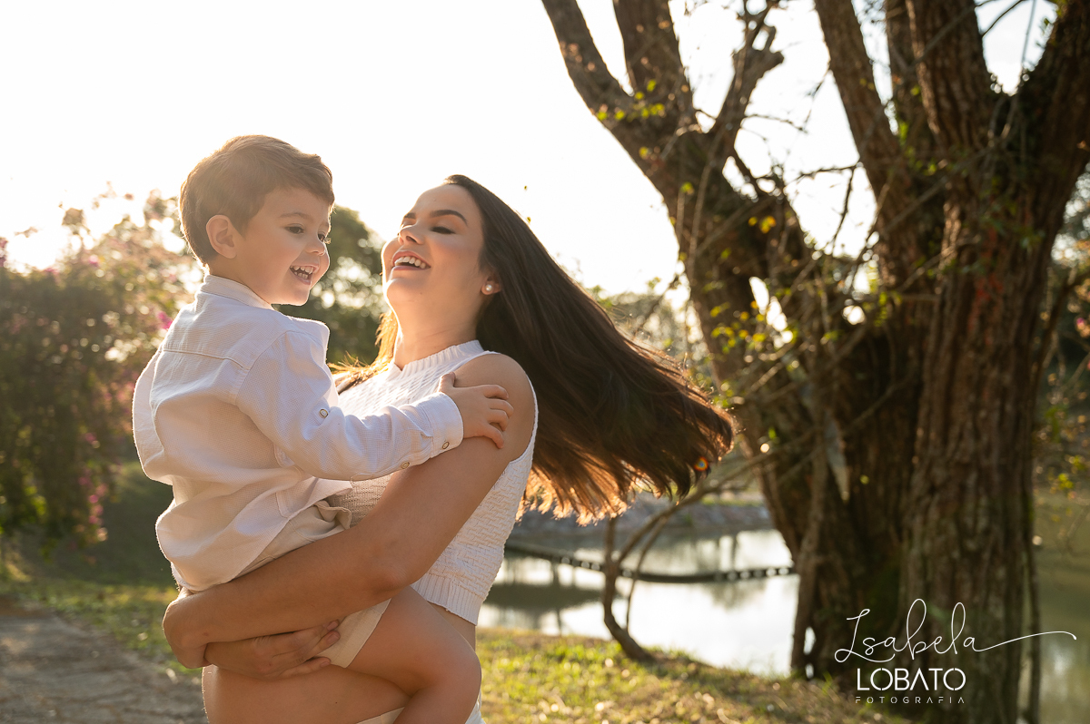 ensaio-gestante-fotografo-em-barbacena-ensaio-fotografico-dos-sonhos-gestante-em-estudio-melhor-fotografa-de-barbacena-estudio-isabela-lobato-fotografia-aabb-barbacena