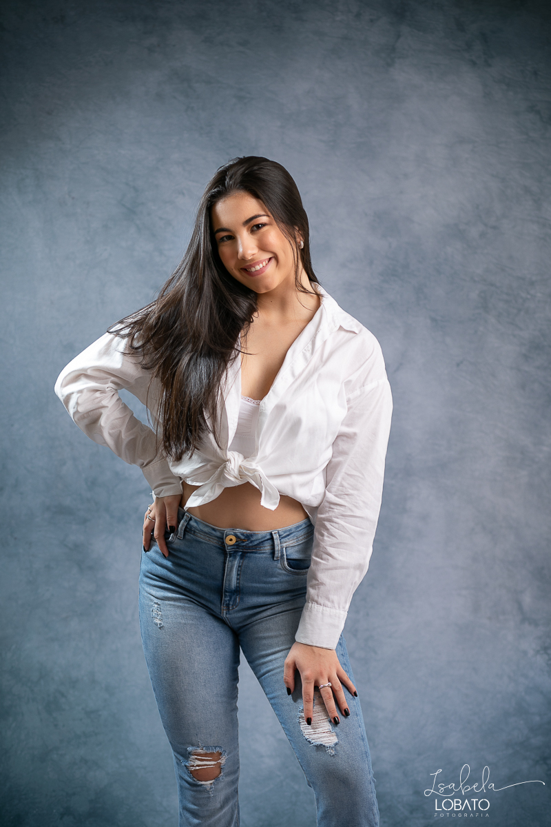 ensaio-feminino-estudio-isabela-lobato-fotografia-cantora-e-compositora-maria-magalhaes-de-alto-rio-doce-estudio-fotografico-isabela-lobato-fotografia