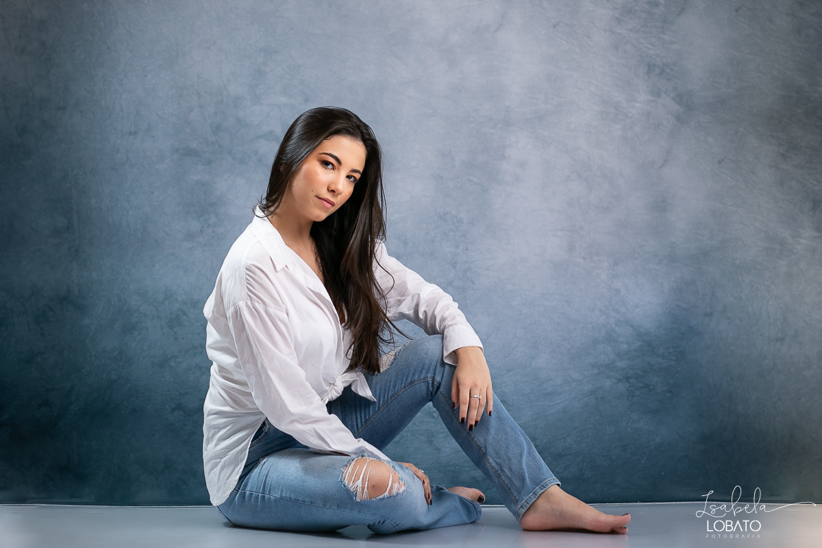 ensaio-feminino-estudio-isabela-lobato-fotografia-cantora-e-compositora-maria-magalhaes-de-alto-rio-doce-estudio-fotografico-isabela-lobato-fotografia