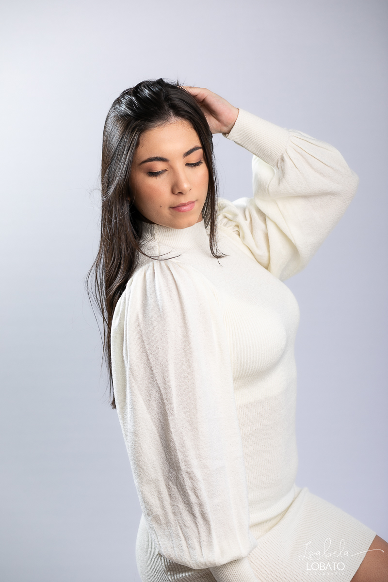 ensaio-feminino-estudio-isabela-lobato-fotografia-cantora-e-compositora-maria-magalhaes-de-alto-rio-doce-estudio-fotografico-isabela-lobato-fotografia