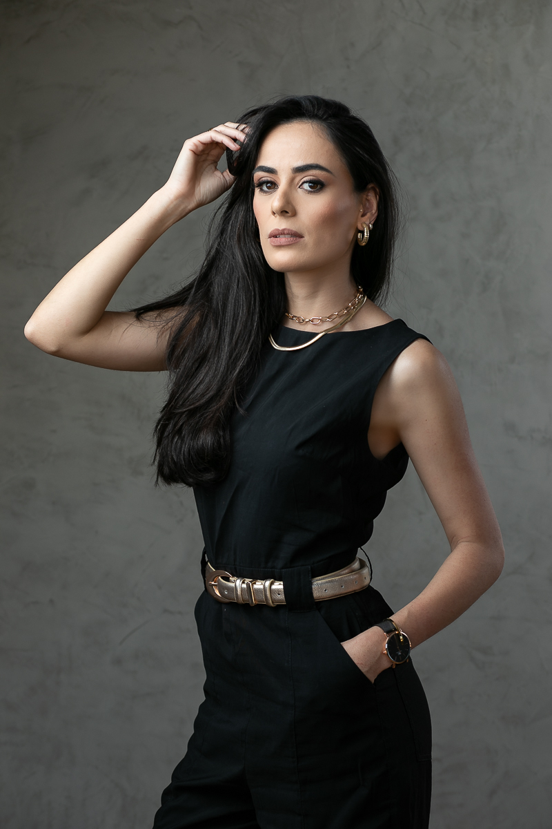 ensaio-fotografico-feminino-ensaio-fotografico-de-modelo-em-estudio-melhor-fotografa-de-estudio-em-barbacena-mg-modelo-mineira-gabriela-reis-melhor-estudio-fotografic-de-barbacena-e-regiao-isabela-lobato-fotografia