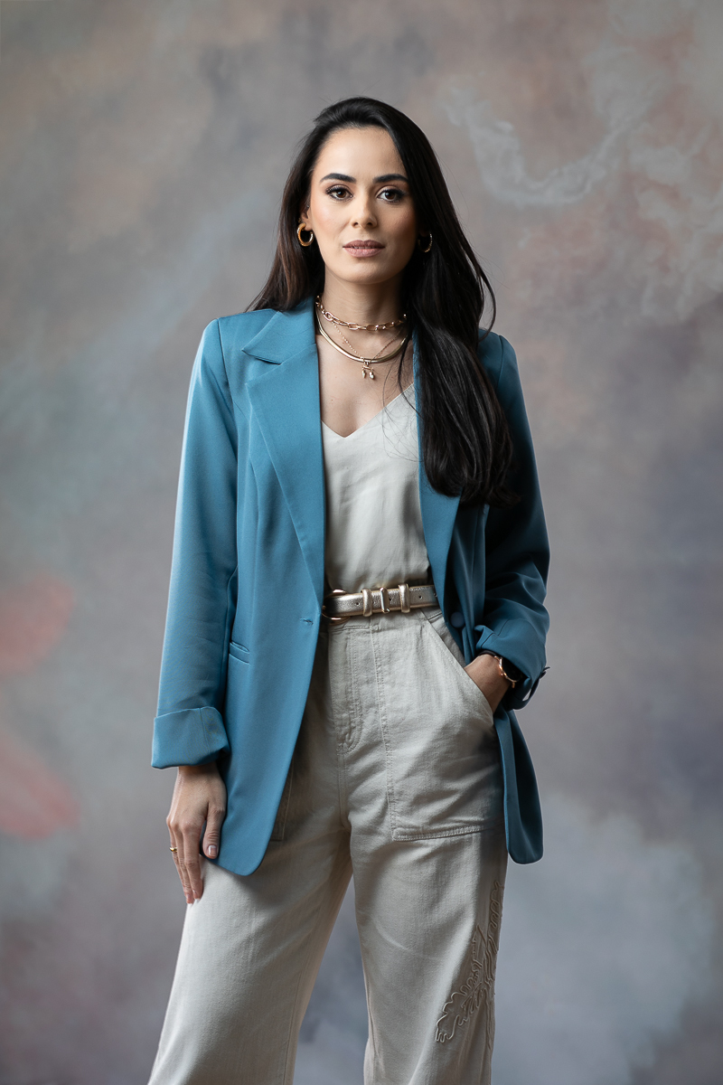 ensaio-fotografico-feminino-ensaio-fotografico-de-modelo-em-estudio-melhor-fotografa-de-estudio-em-barbacena-mg-modelo-mineira-gabriela-reis-melhor-estudio-fotografic-de-barbacena-e-regiao-isabela-lobato-fotografia