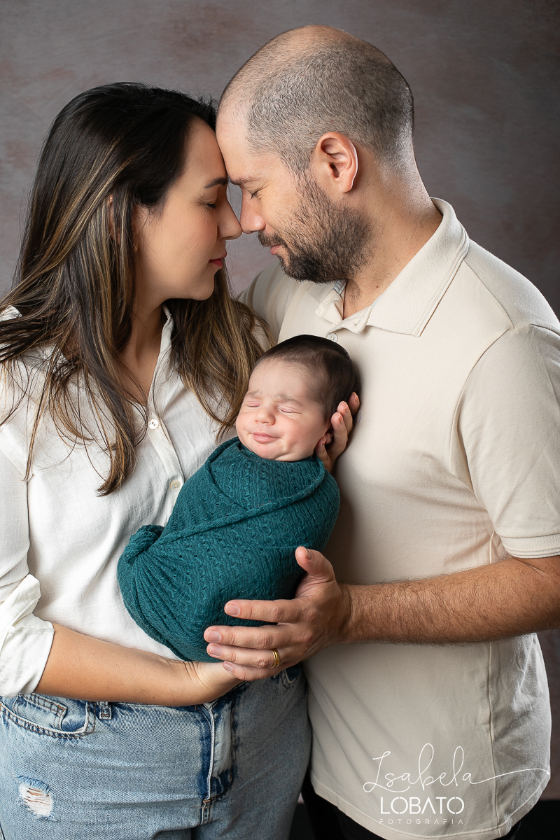 fotos-de-ensaios-newborn-ensaio-fotografico-de-bebe-recem-nascido-love-newborn-fotografa-especializada-em-newborn-em-minas-gerais-estudio-fotografico-infantil-isabela-lobato-fotografia-melhor-estudio-fotografico-de-barbacena-mg-isabela-lobato-fotografia