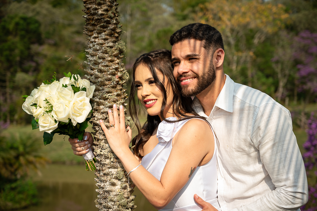 ensaio-fotografico-de-casal-ensaio-fotografico-apos-casamento-ensaio-pos-wedding-ensaio-fotografico-noivos-fotos-vestido-de-noiva-hotel-em-barbacena-park-hotel-mantiqueira-fotografos-em-barbacena-estudio-de-fotos-em-barbacena-isabela-lobato-fotografia