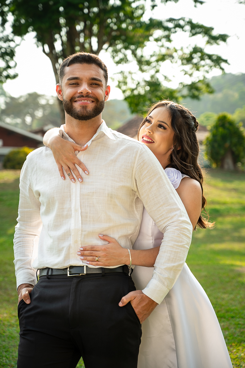 ensaio-fotografico-de-casal-ensaio-fotografico-apos-casamento-ensaio-pos-wedding-ensaio-fotografico-noivos-fotos-vestido-de-noiva-hotel-em-barbacena-park-hotel-mantiqueira-fotografos-em-barbacena-estudio-de-fotos-em-barbacena-isabela-lobato-fotografia