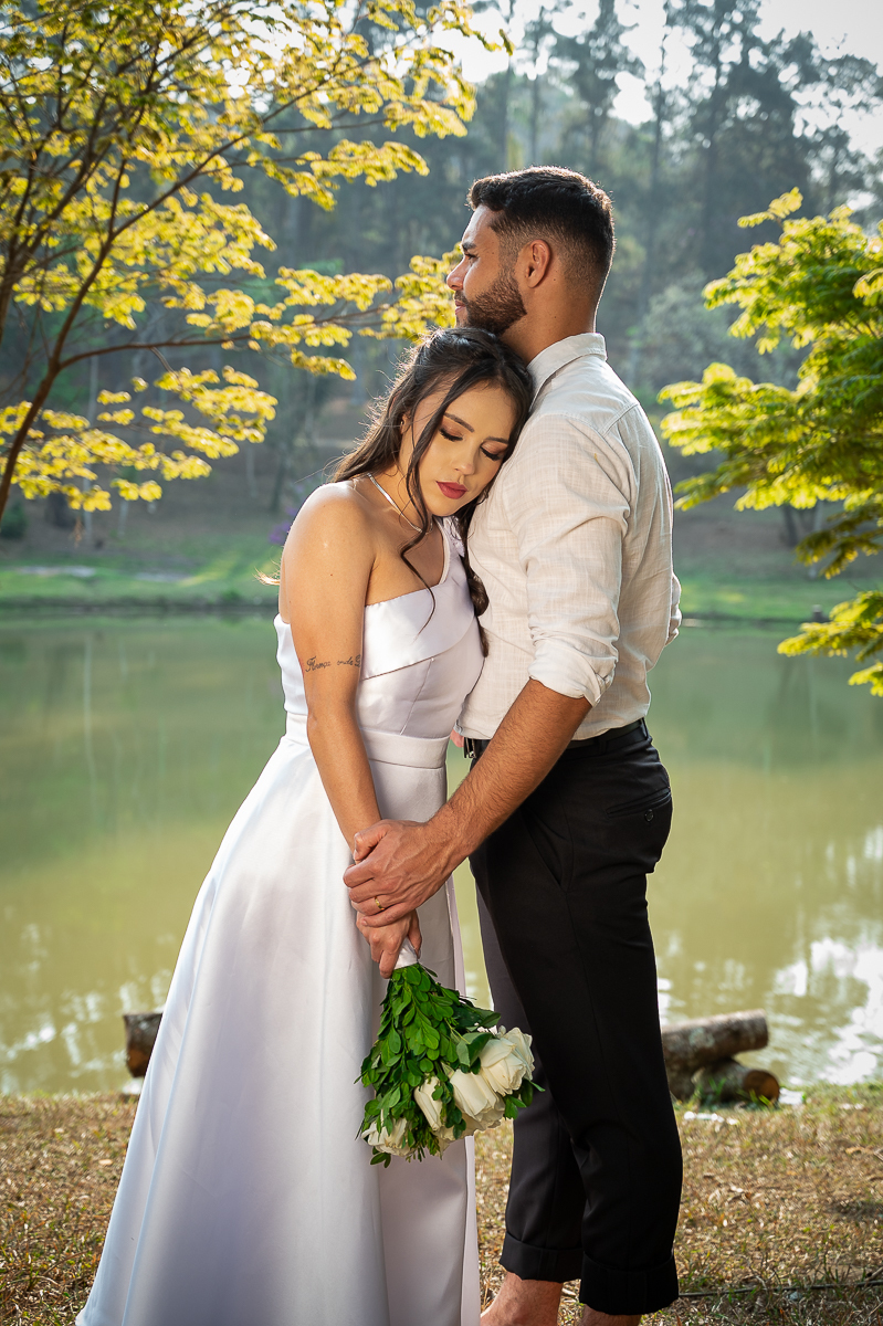 ensaio-fotografico-de-casal-ensaio-fotografico-apos-casamento-ensaio-pos-wedding-ensaio-fotografico-noivos-fotos-vestido-de-noiva-hotel-em-barbacena-park-hotel-mantiqueira-fotografos-em-barbacena-estudio-de-fotos-em-barbacena-isabela-lobato-fotografia