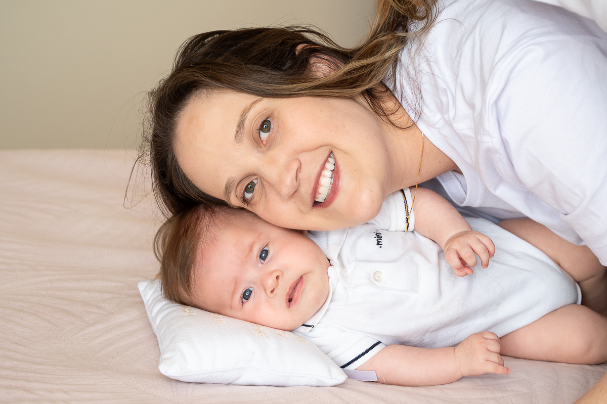 ensaio-lifestyle-bebe-3-meses-fases-do-bebe-acompanhamento-fotografico-de-bebe-fotos-bebe-de-3-meses-fotografa-infantil-em-barbacena-melhor-fotografa-de-barbacena-e-regiao-estudio-fotografico-infantil-barbacena-newborn-barbacena-isabela-lobato-fotografia