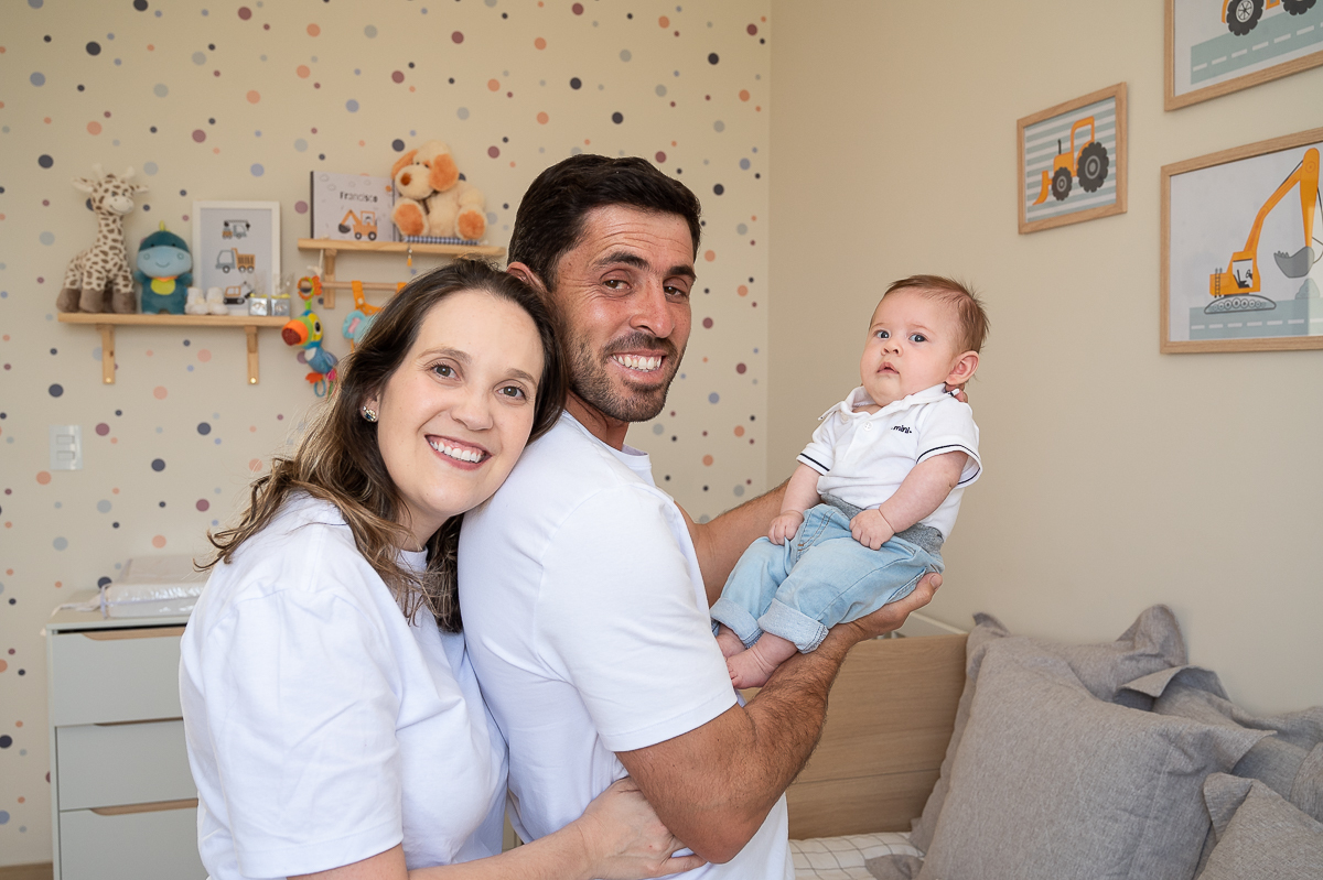 ensaio-lifestyle-bebe-3-meses-fases-do-bebe-acompanhamento-fotografico-de-bebe-fotos-bebe-de-3-meses-fotografa-infantil-em-barbacena-melhor-fotografa-de-barbacena-e-regiao-estudio-fotografico-infantil-barbacena-newborn-barbacena-isabela-lobato-fotografia