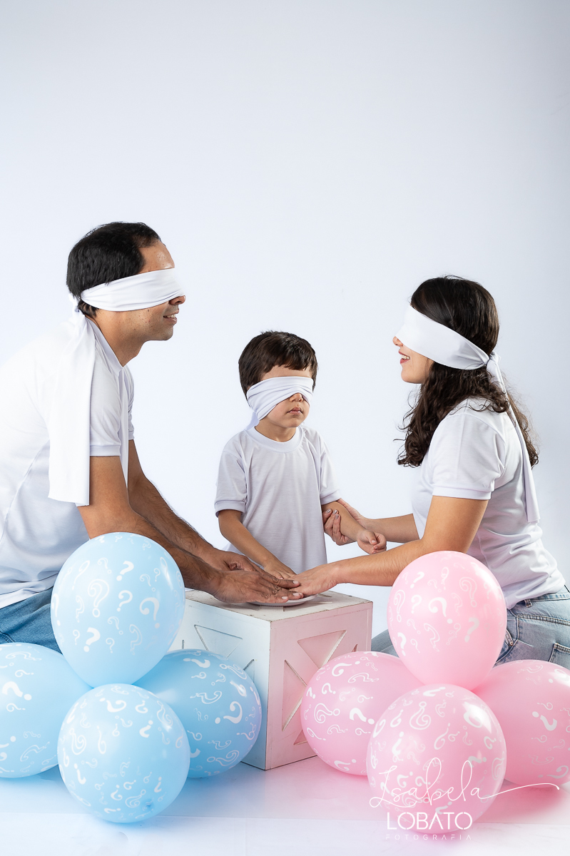 ensaio-fotografico-de-revelacao-do-sexo-do-bebe-ensaio-gestante-estudio-cha-revelacao-sera-menino-ou-menina-exame-de-sexagem-fetal-revelaco-do-sexo-do-bebe-em-ensaio-fotografico-fotografa-de-gestante-melhor-fotografa-de-barbacena-isabela-lobato-fotografia