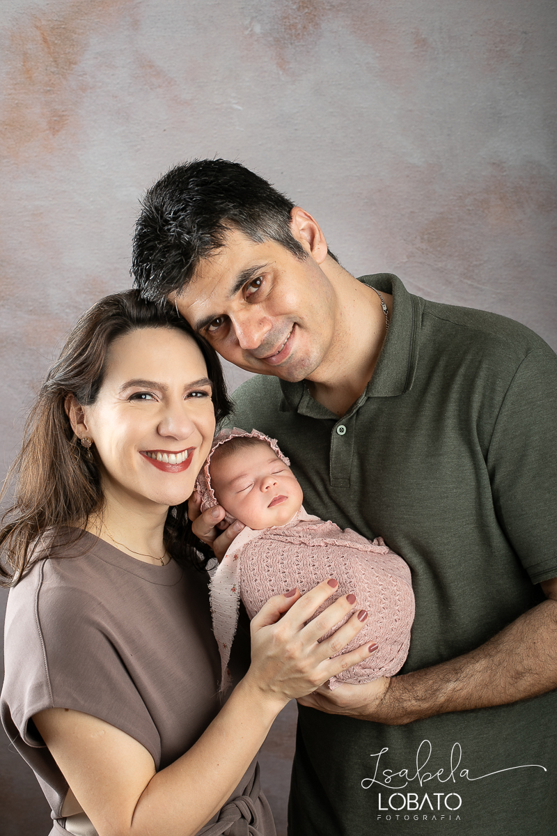 ensaio-fotografico-de-bebe-recem-nascido-ensaio-newborn-em-barbacena-estudio-fotografico-em-barbacena-isabela-lobato-fotografia-fotografa-de-batizado-em-barbacena-a-melhor-fotografa-de-barbacena-e-regiao-isabela-lobato-fotografia-fotos-de-newborn