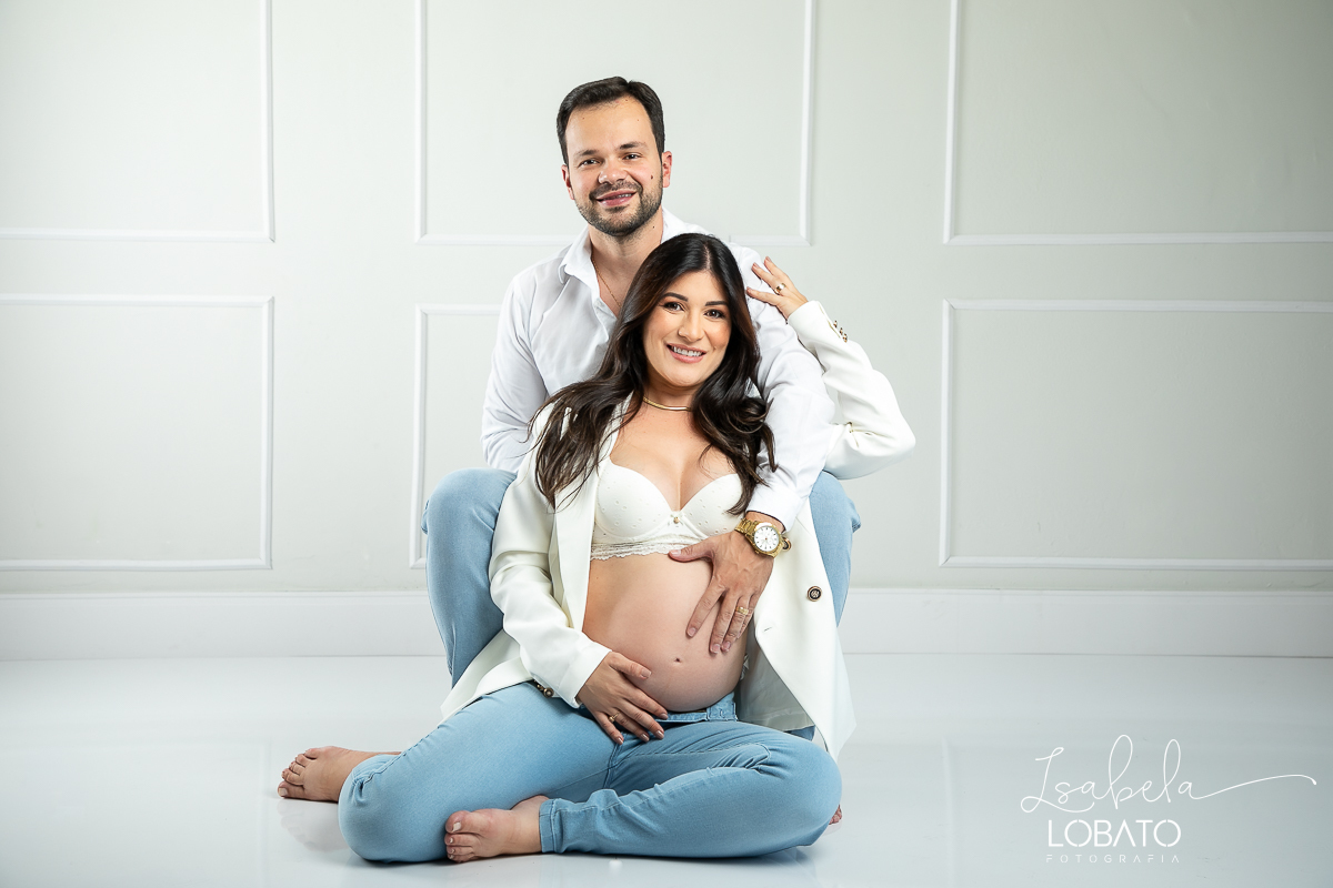 ensaio-gestante-9-meses-roupas-de-gestante-mamae-gestante-modelo-fases-da-gestacao-ensaio-fotografico-gestante-em-estudio-melhor-fotografa-de-barbacena-isabela-lobato-fotografia-estudio-fotografico-especializado-em-gestantes-isabela-lobato-fotografia