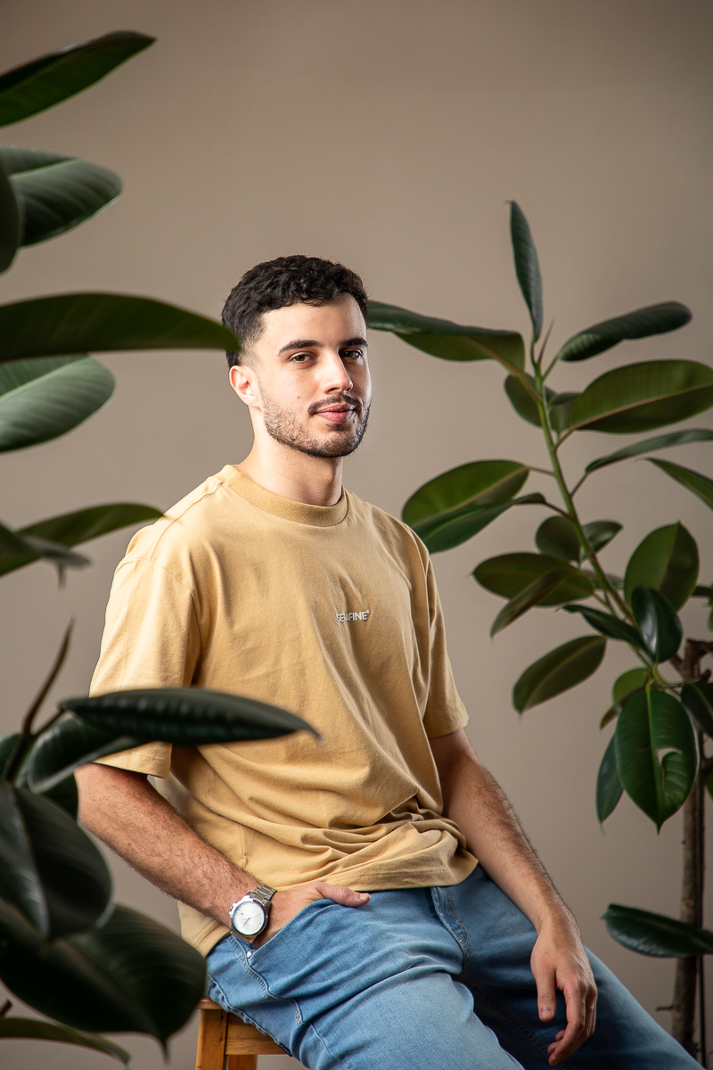 melhor-designer-grafico-do-brasil-designer- em-minas-gerais-infoprodutor-social media- identidade-visual-o-melhor-designer-gráfico-de-minas-gerais-esigner-landing-page- webdesigner-lohan-desiner-lohan-fonseca