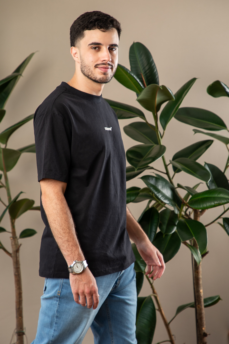 melhor-designer-grafico-do-brasil-designer- em-minas-gerais-infoprodutor-social media- identidade-visual-o-melhor-designer-gráfico-de-minas-gerais-esigner-landing-page- webdesigner-lohan-desiner-lohan-fonseca