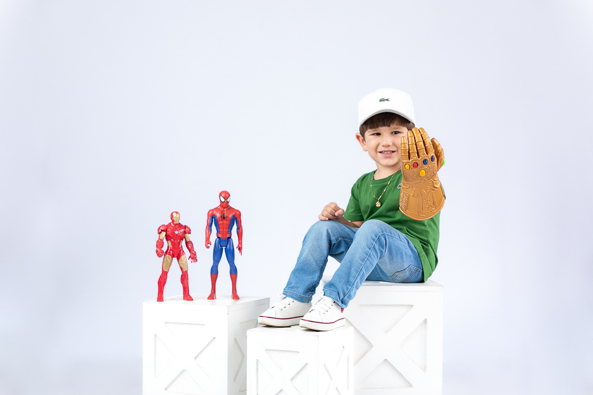 ensaio-fotografico-de-um-ano-ensaio-smash-the-cake-atemporal-clean-fotos-de-um-ano-cenario-fotografico-clean-atemporal-bebe-um-ano-fotografo-infantil-em-barbacena-mg-estudio-fotografico-de-newborn-em-barbacena-mg-isabela-lobato-fotografia-melhor-fotografa