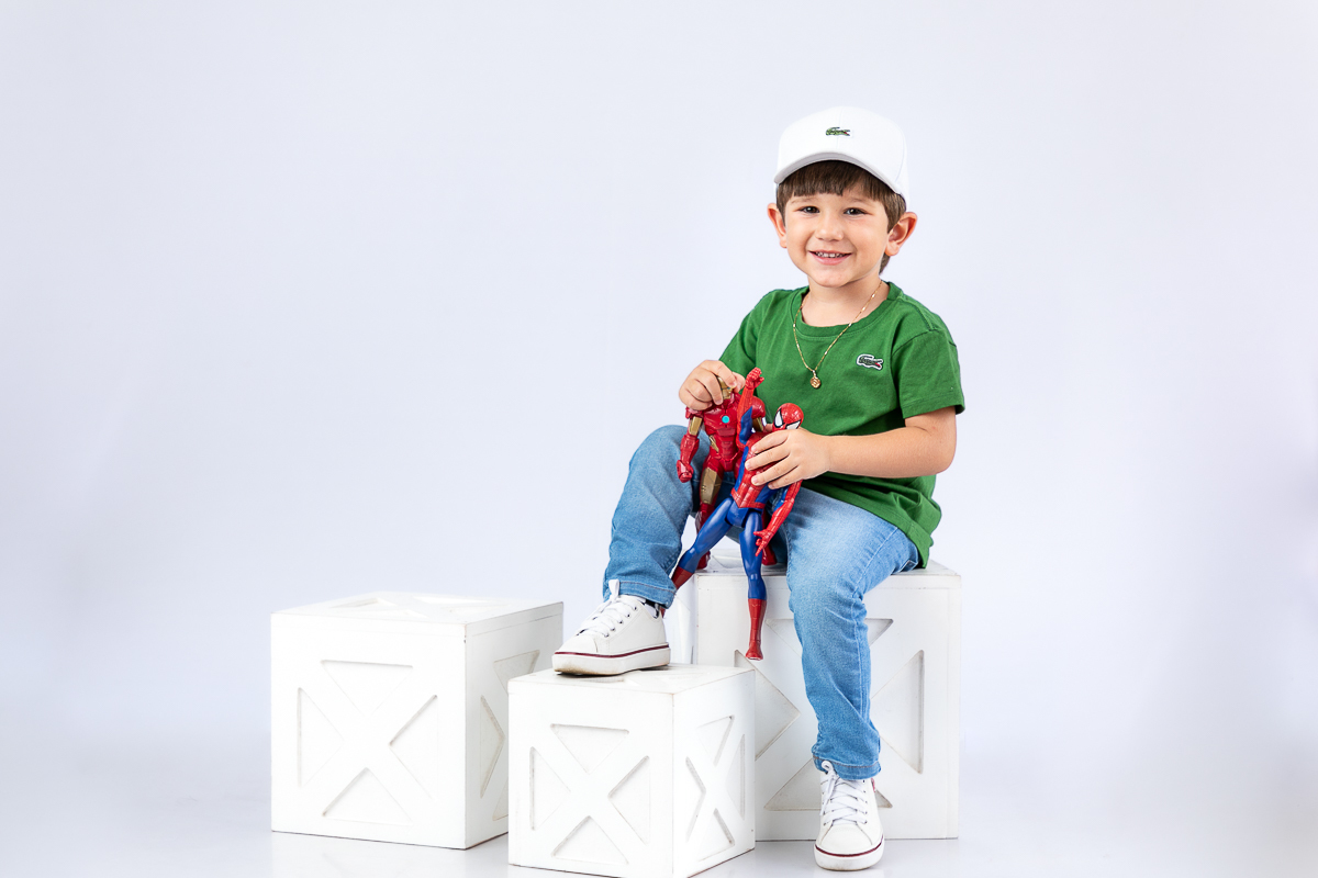 ensaio-fotografico-de-um-ano-ensaio-smash-the-cake-atemporal-clean-fotos-de-um-ano-cenario-fotografico-clean-atemporal-bebe-um-ano-fotografo-infantil-em-barbacena-mg-estudio-fotografico-de-newborn-em-barbacena-mg-isabela-lobato-fotografia-melhor-fotografa