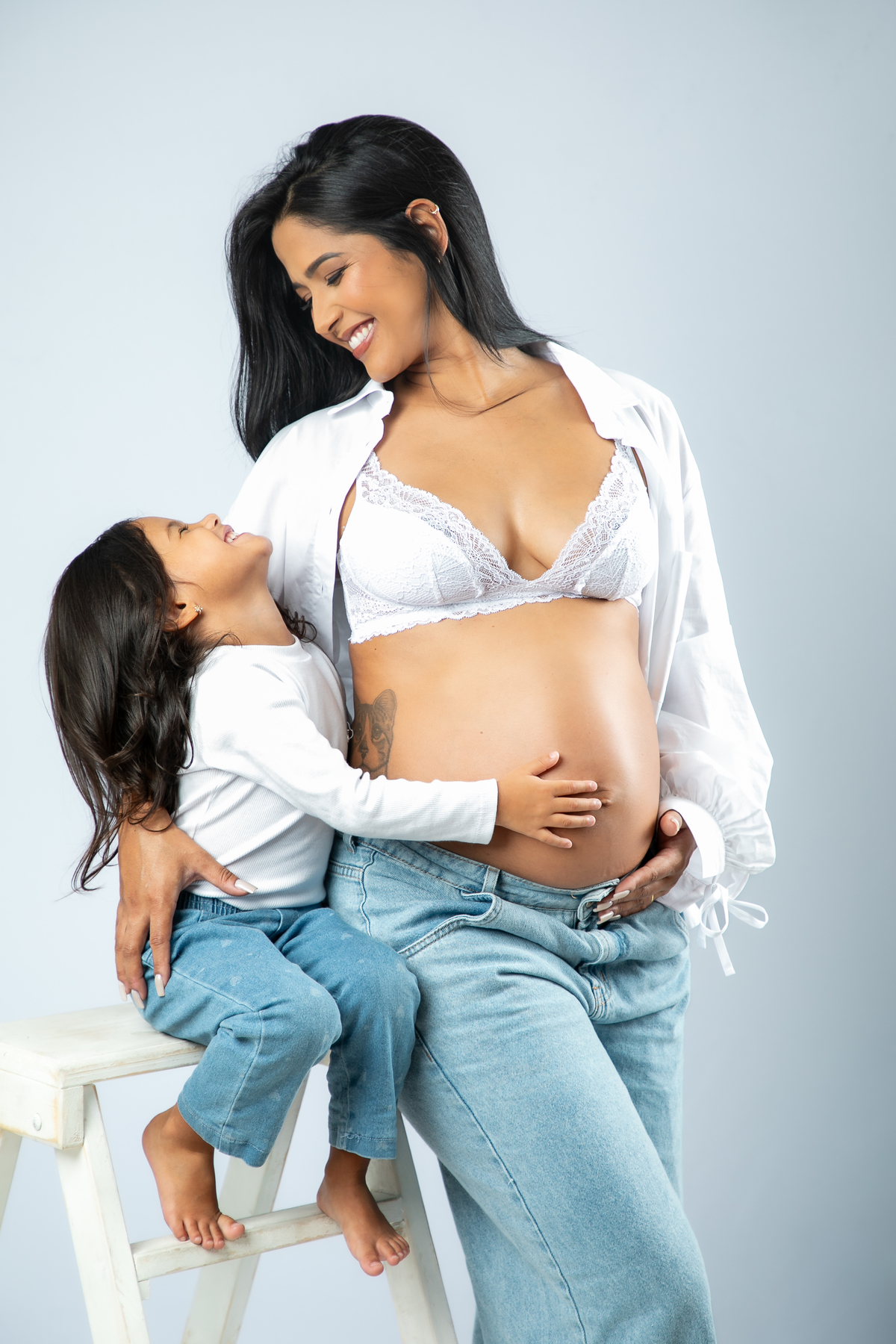 ensaio-gestante-em-barbacena-fotografa-de-gestante-isabela-lobato-fotografia-gestacao-9-meses-look-de-gestante-para-ensaio-fotografico-ensaio-gestante-em-estudio-barbacena-melhor-fotografa-de-gestante-de-barbacena-e-regiao-isabela-lobato-fotografia