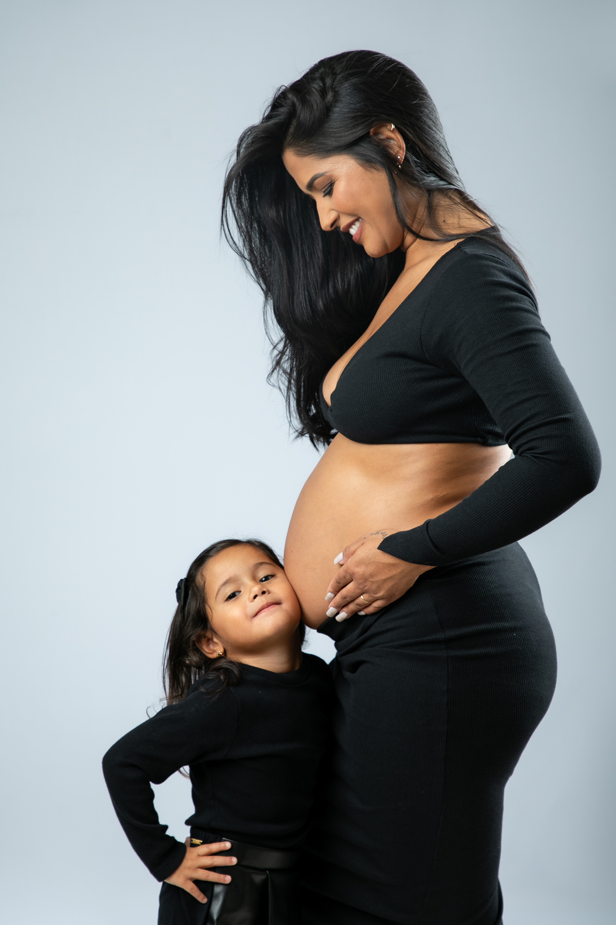 ensaio-gestante-em-barbacena-fotografa-de-gestante-isabela-lobato-fotografia-gestacao-9-meses-look-de-gestante-para-ensaio-fotografico-ensaio-gestante-em-estudio-barbacena-melhor-fotografa-de-gestante-de-barbacena-e-regiao-isabela-lobato-fotografia