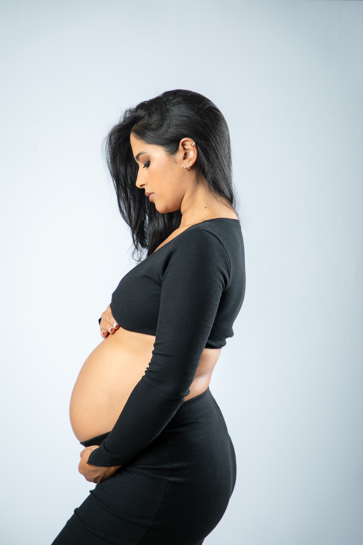 ensaio-gestante-em-barbacena-fotografa-de-gestante-isabela-lobato-fotografia-gestacao-9-meses-look-de-gestante-para-ensaio-fotografico-ensaio-gestante-em-estudio-barbacena-melhor-fotografa-de-gestante-de-barbacena-e-regiao-isabela-lobato-fotografia