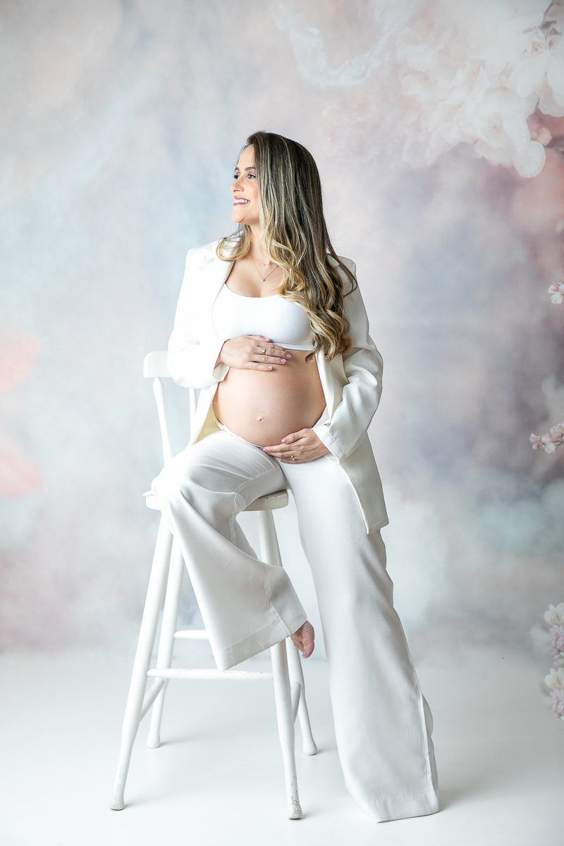 ensaio-gestante-em-barbacena-fotografa-de-gestante-isabela-lobato-fotografia-gestacao-9-meses-look-de-gestante-para-ensaio-fotografico-ensaio-gestante-em-estudio-barbacena-melhor-fotografa-de-gestante-de-barbacena-e-regiao-isabela-lobato-fotografia