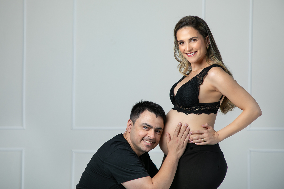 ensaio-gestante-em-barbacena-fotografa-de-gestante-isabela-lobato-fotografia-gestacao-9-meses-look-de-gestante-para-ensaio-fotografico-ensaio-gestante-em-estudio-barbacena-melhor-fotografa-de-gestante-de-barbacena-e-regiao-isabela-lobato-fotografia