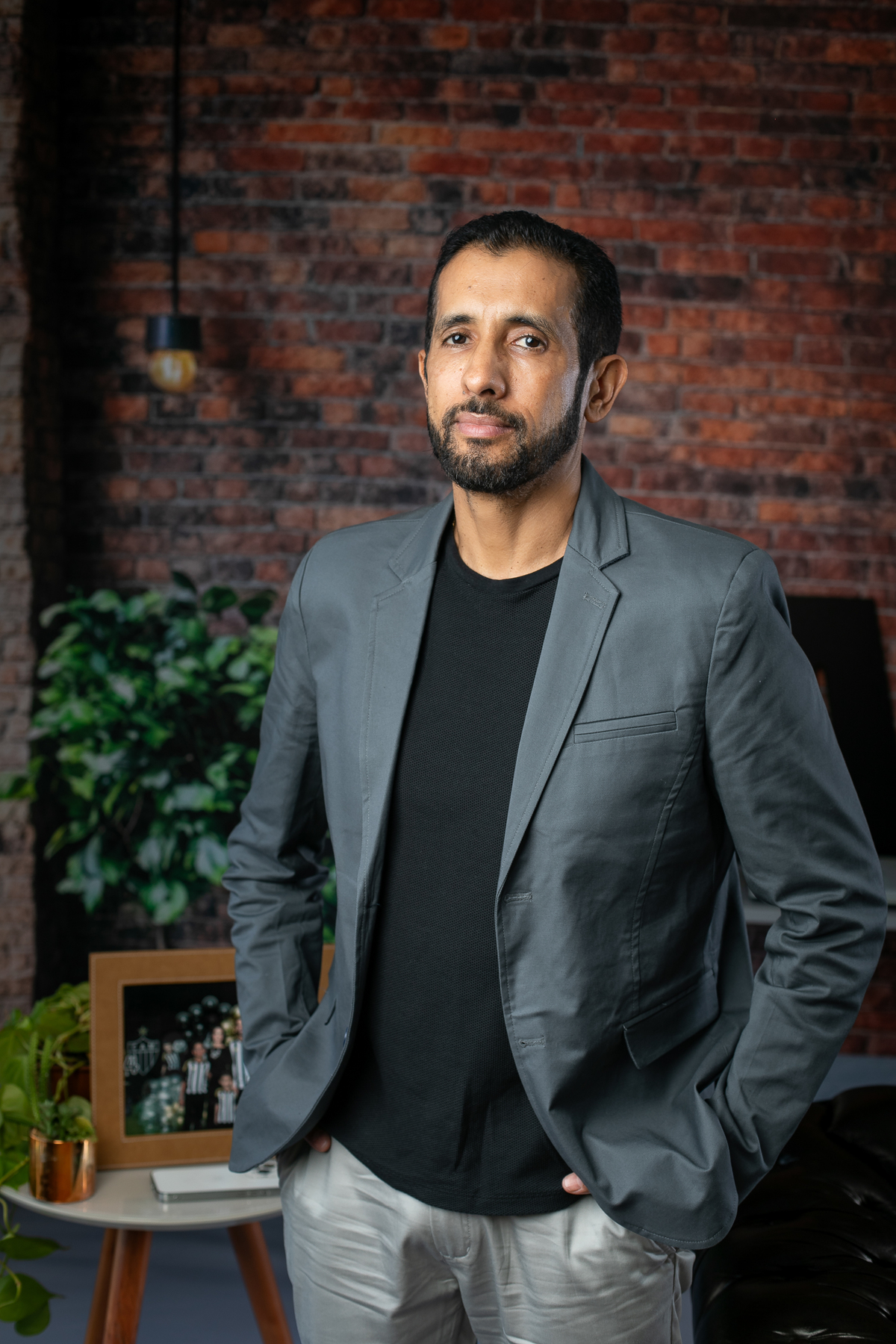 Dia-dos-pais-2025-ensaio-fotográfico-dia-dos-pais-estudio-fotografico-em-barbacena-mg-melhor-fotografa-de-barbacena-isabela-lobato-fotografia