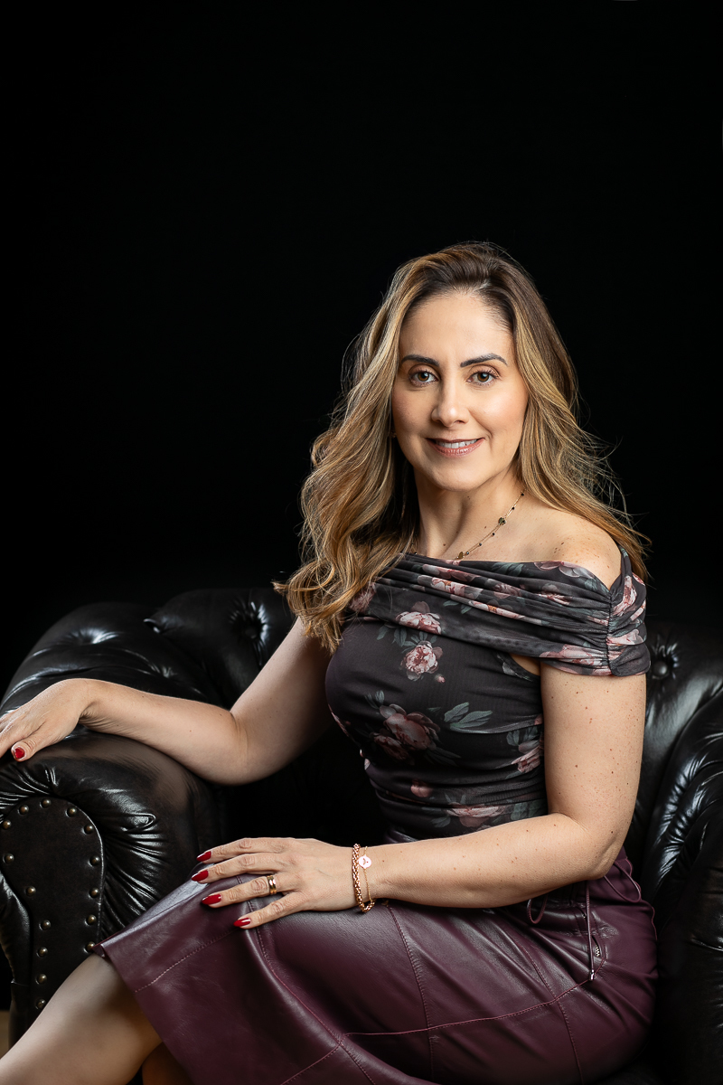 retratos-corporativo-fotos-para-perfil-profissional-fotografo-de-retratos-corporativo-mkt-pessoal-fotos-para-medicos-foto-para-perfil-corporativo-consultorio-medico-cardiologista-em-barbacena-melhor-cardiologista-em-barbacena-mg-mkt-medico-NEC