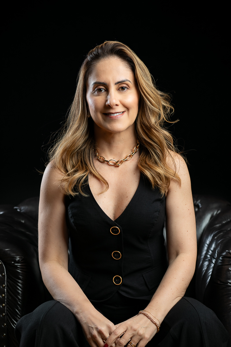 retratos-corporativo-fotos-para-perfil-profissional-fotografo-de-retratos-corporativo-mkt-pessoal-fotos-para-medicos-foto-para-perfil-corporativo-consultorio-medico-cardiologista-em-barbacena-melhor-cardiologista-em-barbacena-mg-mkt-medico-NEC