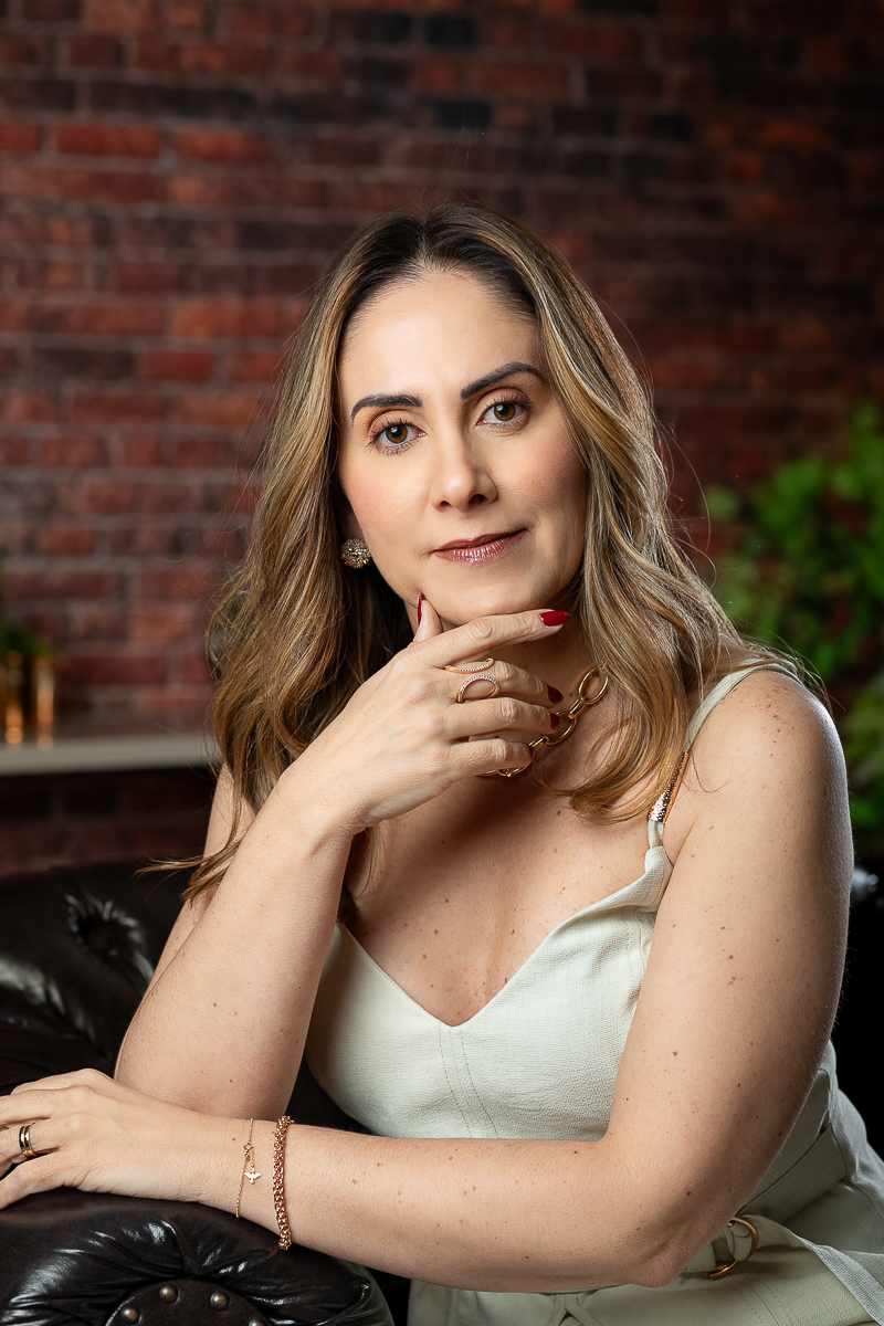 retratos-corporativo-fotos-para-perfil-profissional-fotografo-de-retratos-corporativo-mkt-pessoal-fotos-para-medicos-foto-para-perfil-corporativo-consultorio-medico-cardiologista-em-barbacena-melhor-cardiologista-em-barbacena-mg-mkt-medico-NEC