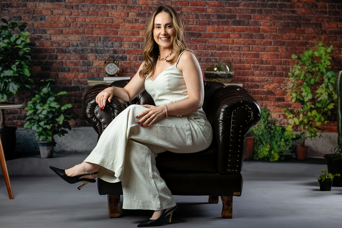 retratos-corporativo-fotos-para-perfil-profissional-fotografo-de-retratos-corporativo-mkt-pessoal-fotos-para-medicos-foto-para-perfil-corporativo-consultorio-medico-cardiologista-em-barbacena-melhor-cardiologista-em-barbacena-mg-mkt-medico-NEC