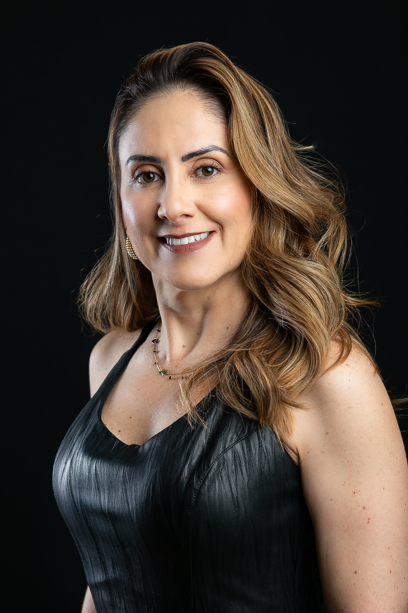 retratos-corporativo-fotos-para-perfil-profissional-fotografo-de-retratos-corporativo-mkt-pessoal-fotos-para-medicos-foto-para-perfil-corporativo-consultorio-medico-cardiologista-em-barbacena-melhor-cardiologista-em-barbacena-mg-mkt-medico-NEC