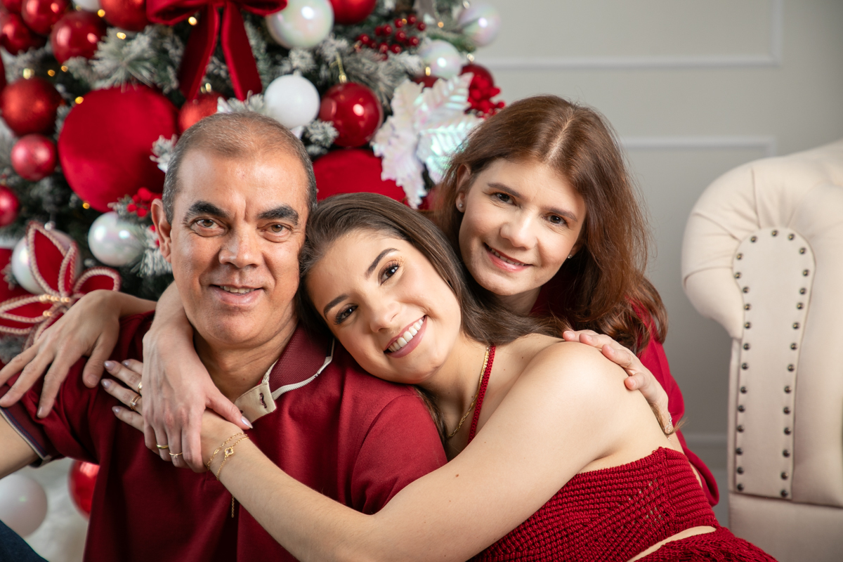 campanha-fotografica-de-natal-cenario-fotografico-de-natal-ideia-de-cenario-de-natal-fundo-fotografico-de-natal-fotos-de-natal-ideias-de-arvore-de-natal-fotos-de-natal-em-familia-natal-2025-tendencias-fotografo-em-barbcena-estudio-de-fotos-isabela-lobato