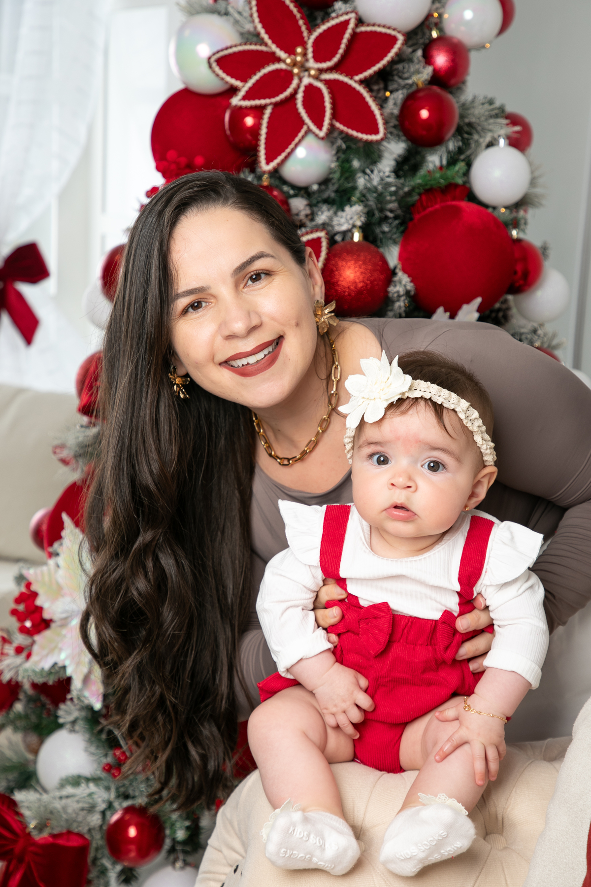 campanha-fotografica-de-natal-cenario-fotografico-de-natal-ideia-de-cenario-de-natal-fundo-fotografico-de-natal-fotos-de-natal-ideias-de-arvore-de-natal-fotos-de-natal-em-familia-natal-2025-tendencias-fotografo-em-barbcena-estudio-de-fotos-isabela-lobato