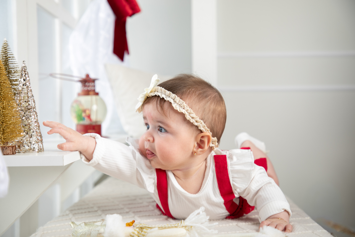 campanha-fotografica-de-natal-cenario-fotografico-de-natal-ideia-de-cenario-de-natal-fundo-fotografico-de-natal-fotos-de-natal-ideias-de-arvore-de-natal-fotos-de-natal-em-familia-natal-2025-tendencias-fotografo-em-barbcena-estudio-de-fotos-isabela-lobato