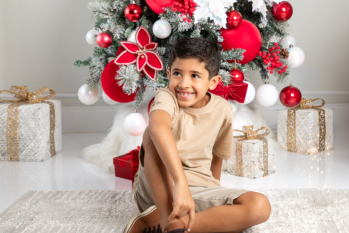 campanha-fotografica-de-natal-cenario-fotografico-de-natal-ideia-de-cenario-de-natal-fundo-fotografico-de-natal-fotos-de-natal-ideias-de-arvore-de-natal-fotos-de-natal-em-familia-natal-2025-tendencias-fotografo-em-barbcena-estudio-de-fotos-isabela-lobato