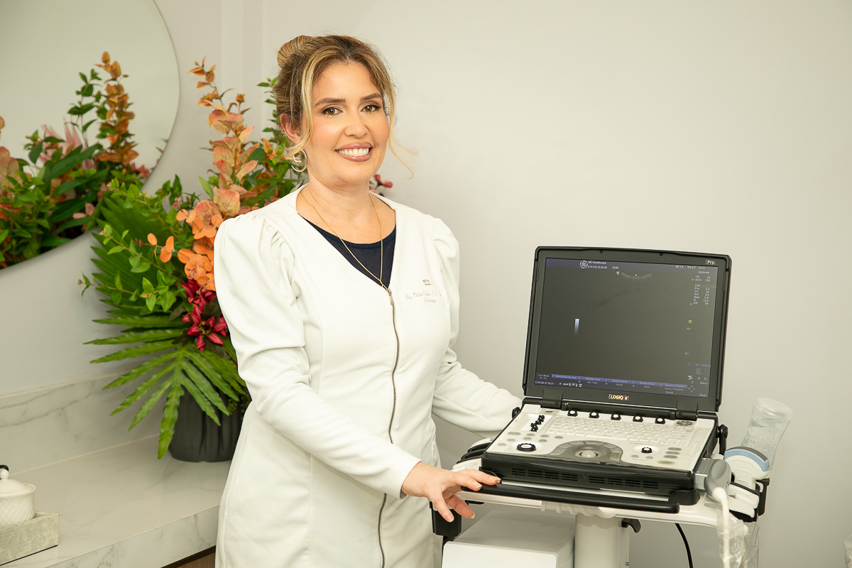 retrato-corporativo-fotos-para-perfil-profissional-de-medico-fotografo-de-retratos-corporativo-mkt-pessoal-fotos-para-medicos-foto-para-perfil-corporativo-consultorio-medico-ultrassonografia-em-barbacena-ultrassonografia- especializada-mkt-medico