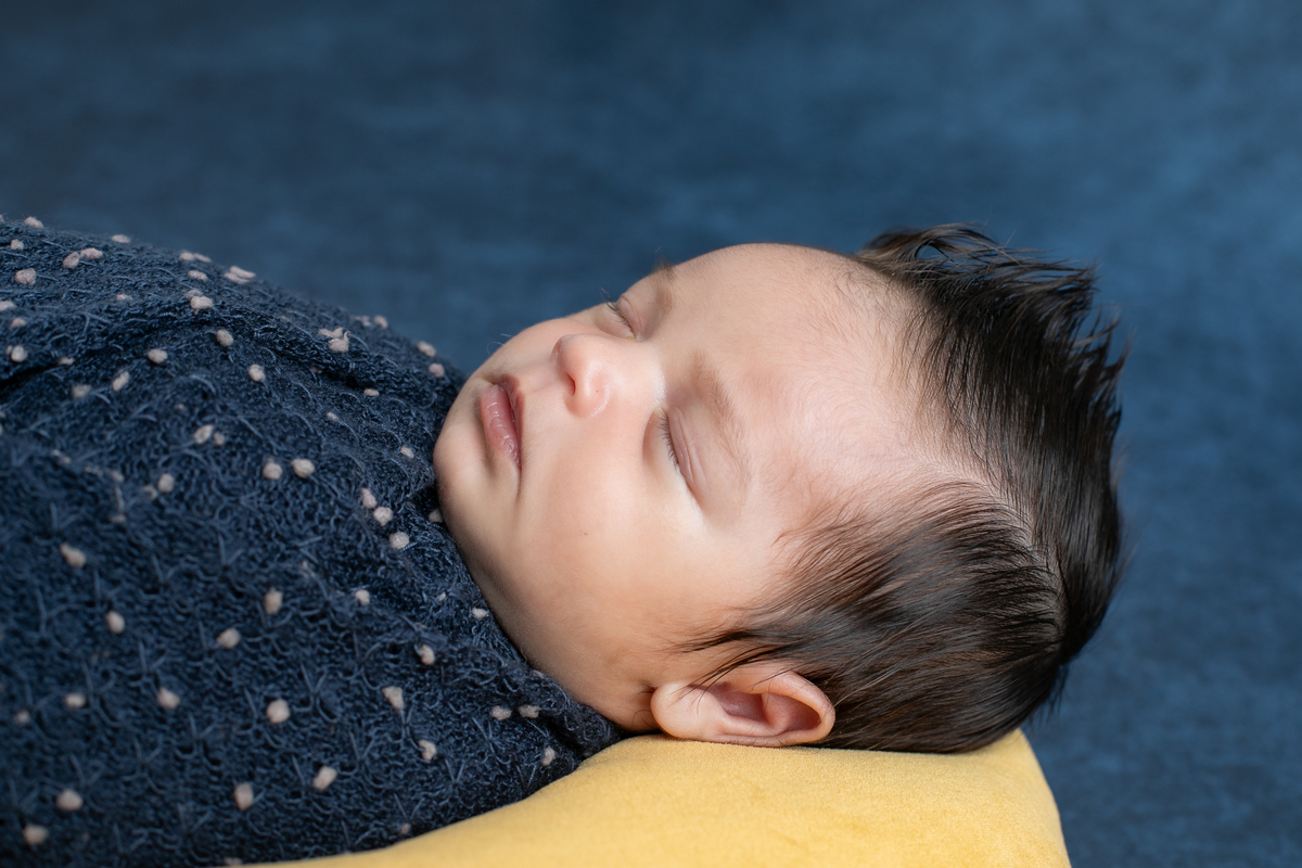 ensaio-newborn-ensaio-fotografico-de-bebe-recem-nascido-fotografa-de-recem-nascido-em-barbacena-minas-gerais-melhor-fotografa-de-conselheiro-lafaiete-barbacena-fotografa-em-alto-rio-doce-fotografa-infantil-minas-gerais-isabela-lobato-fotografia-barbacena