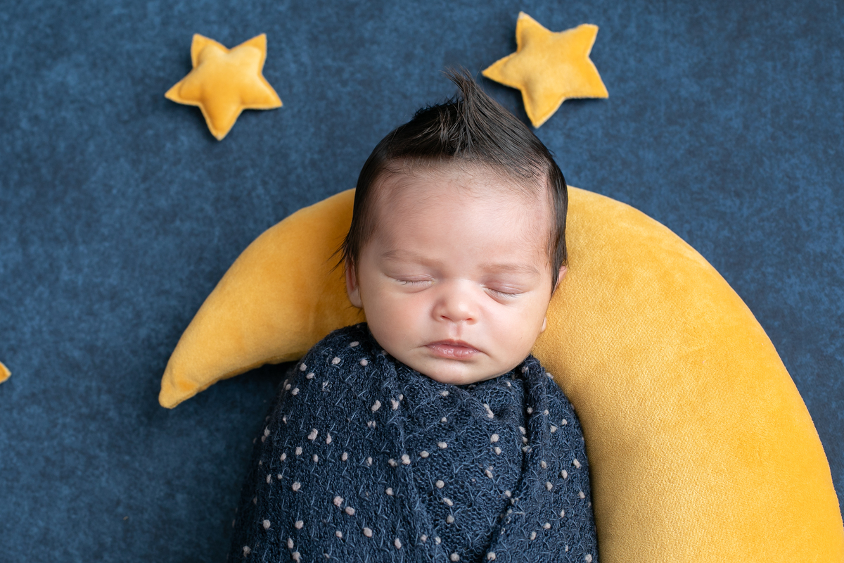 ensaio-newborn-ensaio-fotografico-de-bebe-recem-nascido-fotografa-de-recem-nascido-em-barbacena-minas-gerais-melhor-fotografa-de-conselheiro-lafaiete-barbacena-fotografa-em-alto-rio-doce-fotografa-infantil-minas-gerais-isabela-lobato-fotografia-barbacena