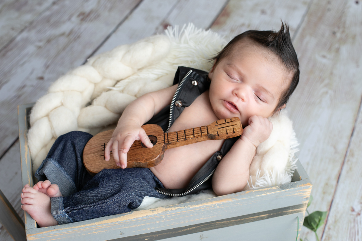 ensaio-newborn-ensaio-fotografico-de-bebe-recem-nascido-fotografa-de-recem-nascido-em-barbacena-minas-gerais-melhor-fotografa-de-conselheiro-lafaiete-barbacena-fotografa-em-alto-rio-doce-fotografa-infantil-minas-gerais-isabela-lobato-fotografia-barbacena