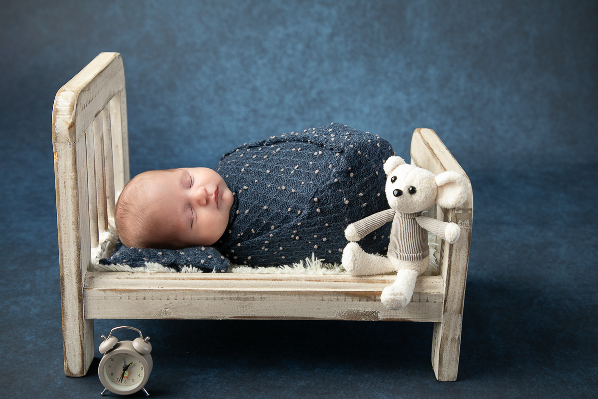 ensaio-newborn-ensaio-fotografico-de-bebe-recem-nascido-fotografa-de-recem-nascido-em-barbacena-minas-gerais-melhor-fotografa-de-conselheiro-lafaiete-barbacena-fotografa-em-alto-rio-doce-fotografa-infantil-minas-gerais-isabela-lobato-fotografia-barbacena