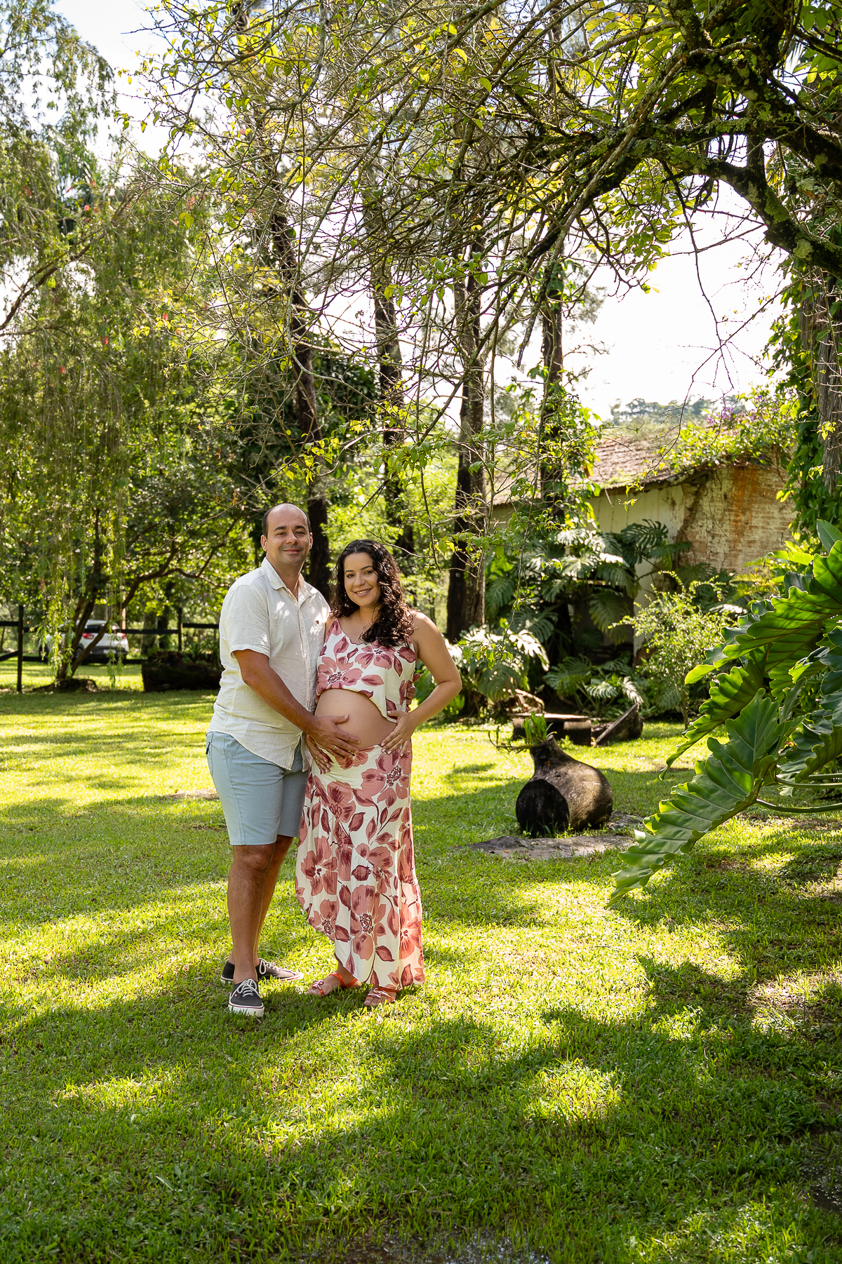 ensaio-gestante-em-barbacena-fotografa-de-gestante-isabela-lobato-fotografia-gestacao-9-meses-look-de-gestante-fazenda-do-tingua-santa-barbara-do-tugurio-mg-externo-em-barbacena-em-barbacena-estudio-fotos-isabela-lobato-fotografia