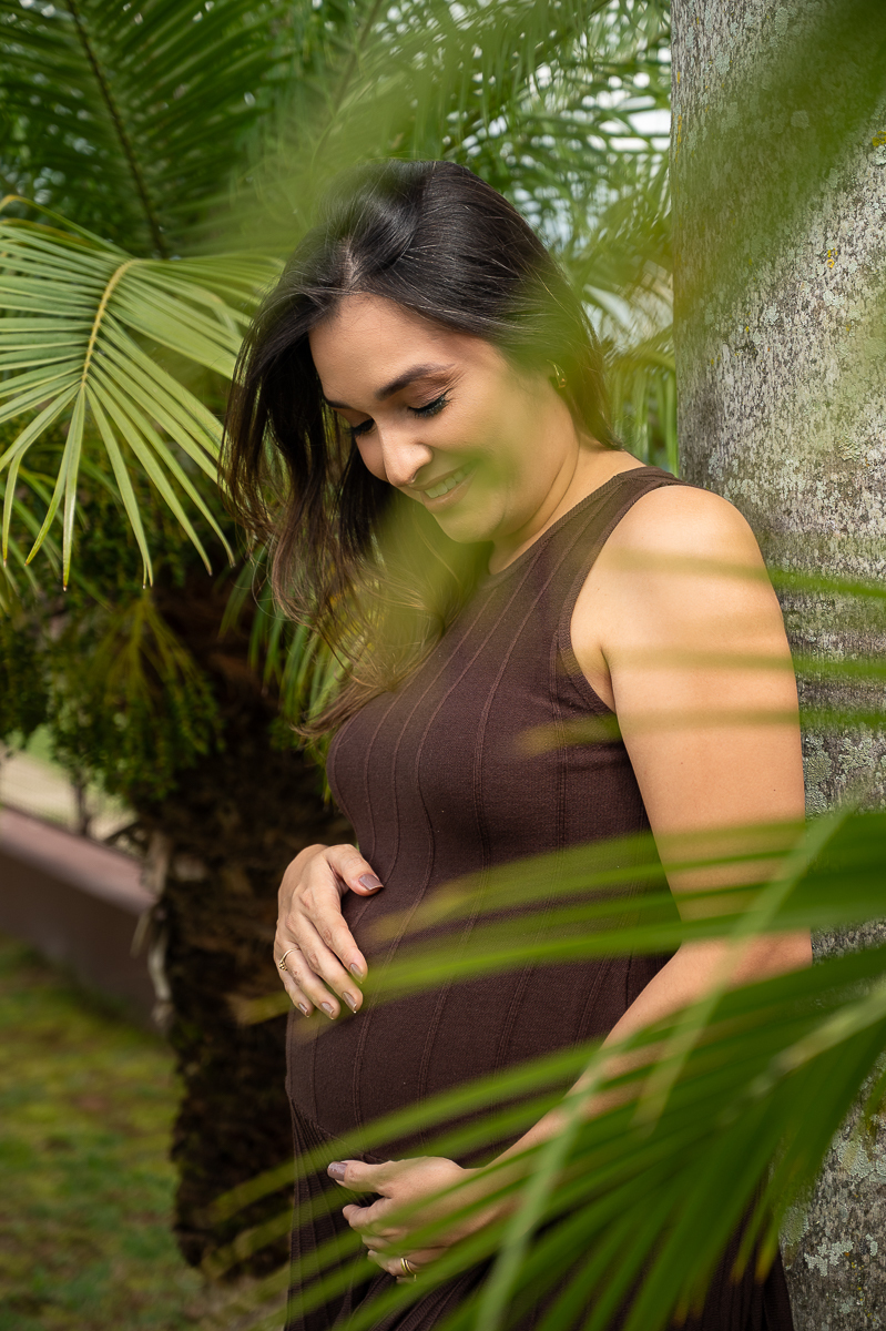 ensaio-fotografico-gestante-poses-de-ensaio-gestante-fotografa-de-gestante-em-alto-rio-doce-mg-melhor-fotografa-de-alto-rio-doce-melhor-fotografa-de-barcena-estudio-fotografico-isabela-lobato-fotografia
