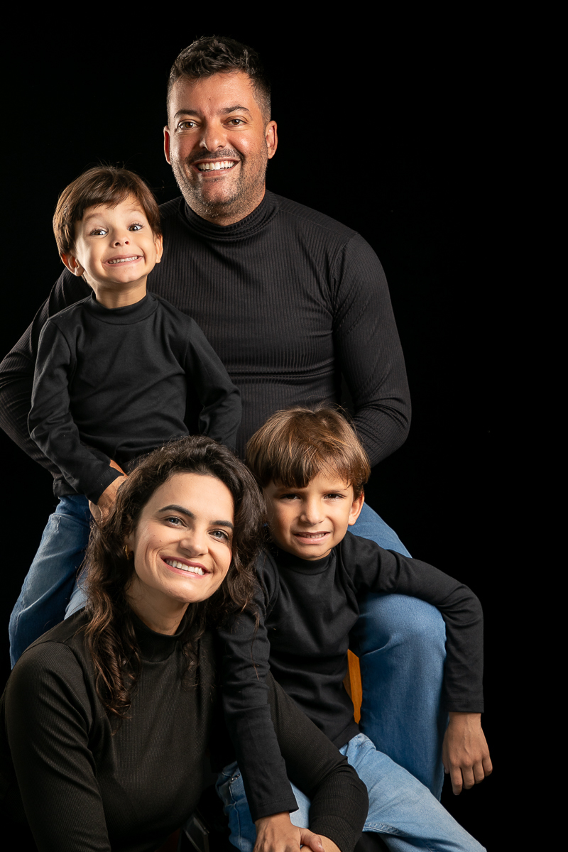 ensaio-familia-em-estudio-ensaio-de-aniversario-infantil-em-estudio-melhor-fotografa-de-barbacena-isabela-lobato-fotografia-fotografa-de-aniversario-infantil-em-barbacena-isabela-lobato-fotografia